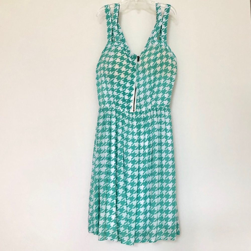 🌸$6🌸 Francesca’s Collections Dress